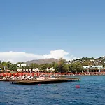 Resort Kadikale 5*