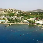 Kadikale Complex
