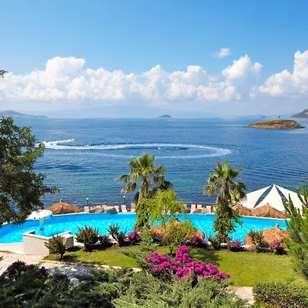 Üdülőközpont Kadikale 5*