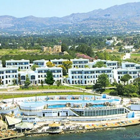 Kadikale Station touristique Turgutreis