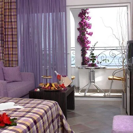 Üdülőközpont Kadikale