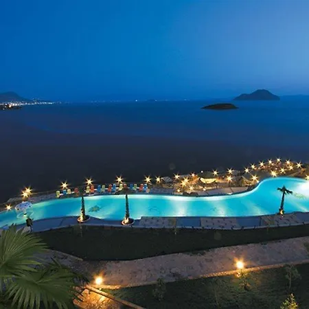 Üdülőközpont Kadikale 5*